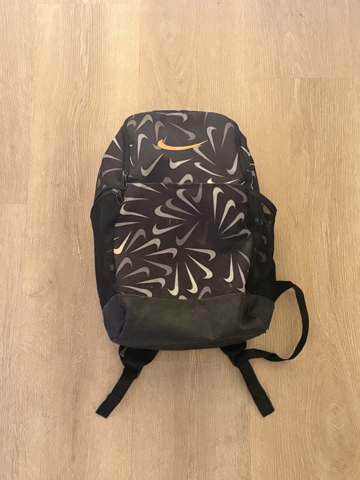 Nike Brasilia 9.5 Training Backpack black Book Sports Overnight Swoosh Bag