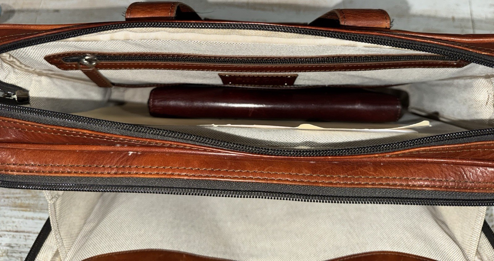 Bosca Old Leather/ Stringer Briefcase/ Italian Leather Luxury/ Large Capacity