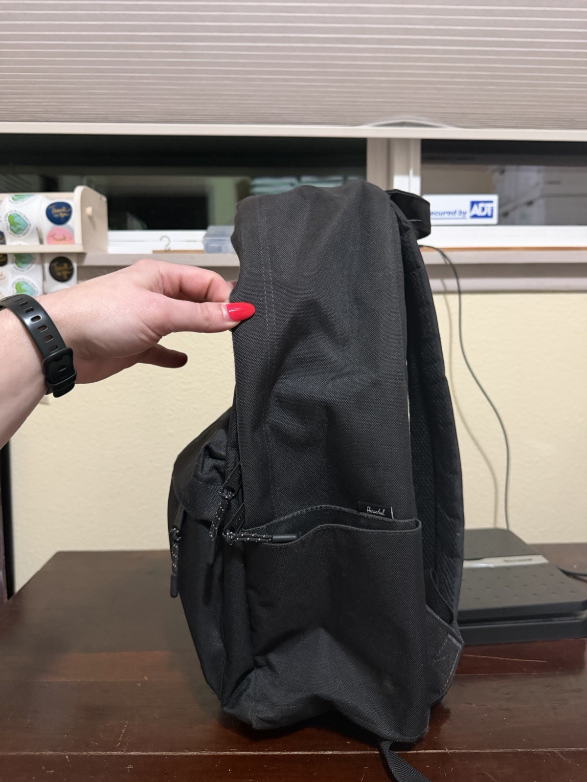 HERSCHEL SUPPLY Classic Mini Backpack 6.5L Black – See Pics