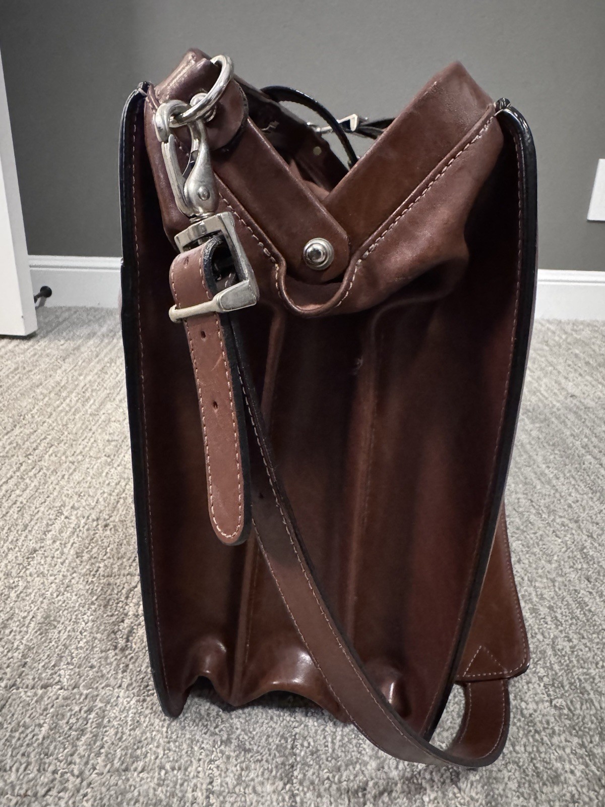 Jack Georges Elements Classic Handmade Leather Briefcase (Style #4505)