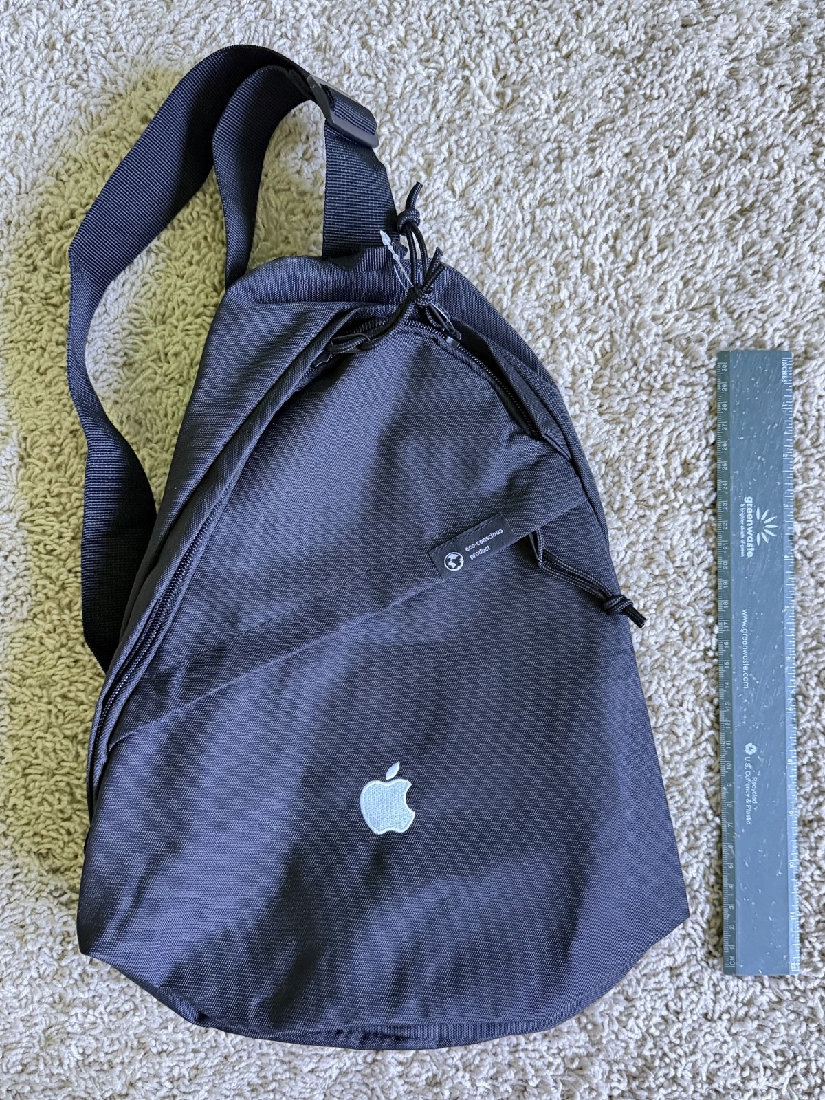 “New” Apple Single-Strap Sling Backpack Black / Crossbody Sling Bag