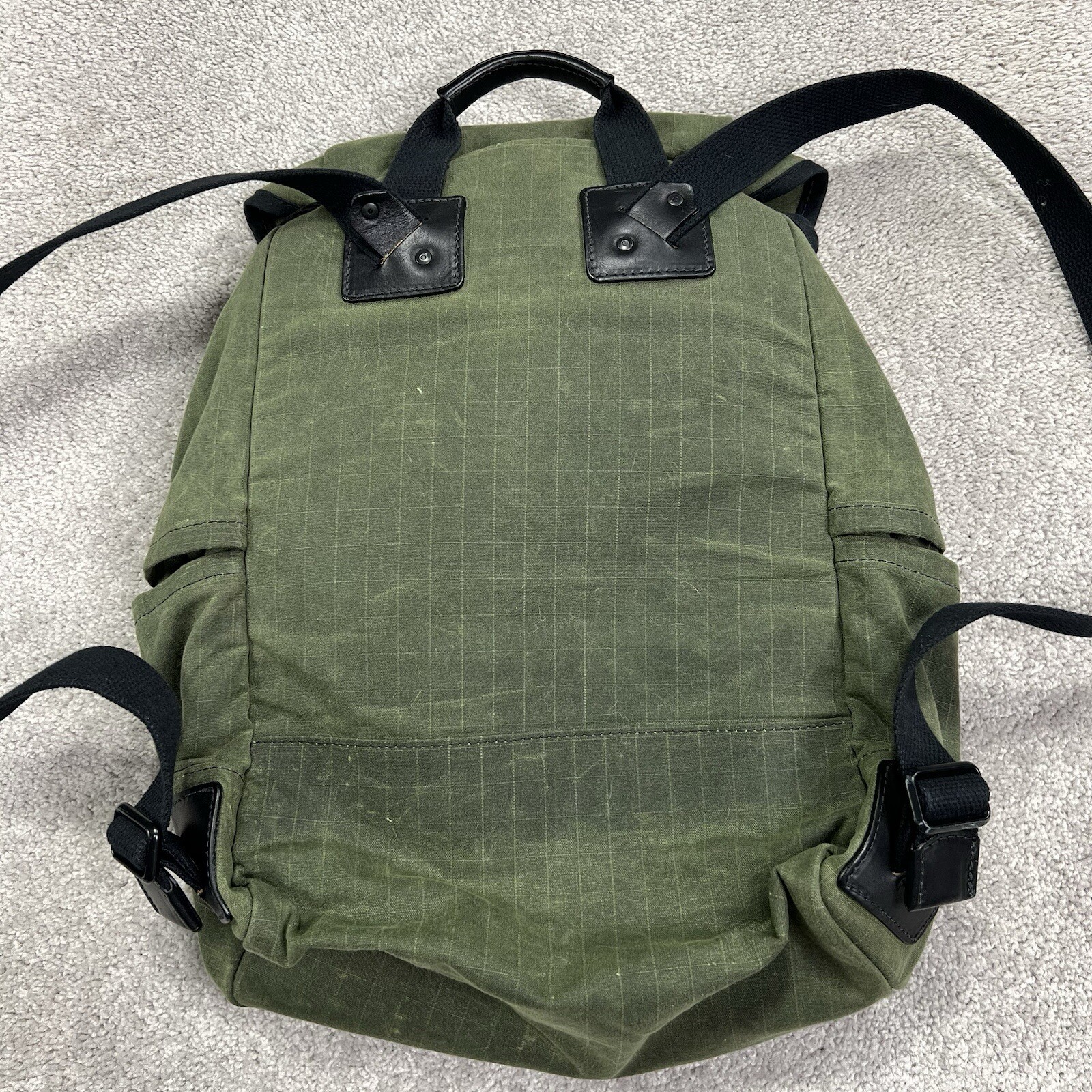 TANNER GOODS Olive Green Fabric Voyager Unisex Backpack Flaw