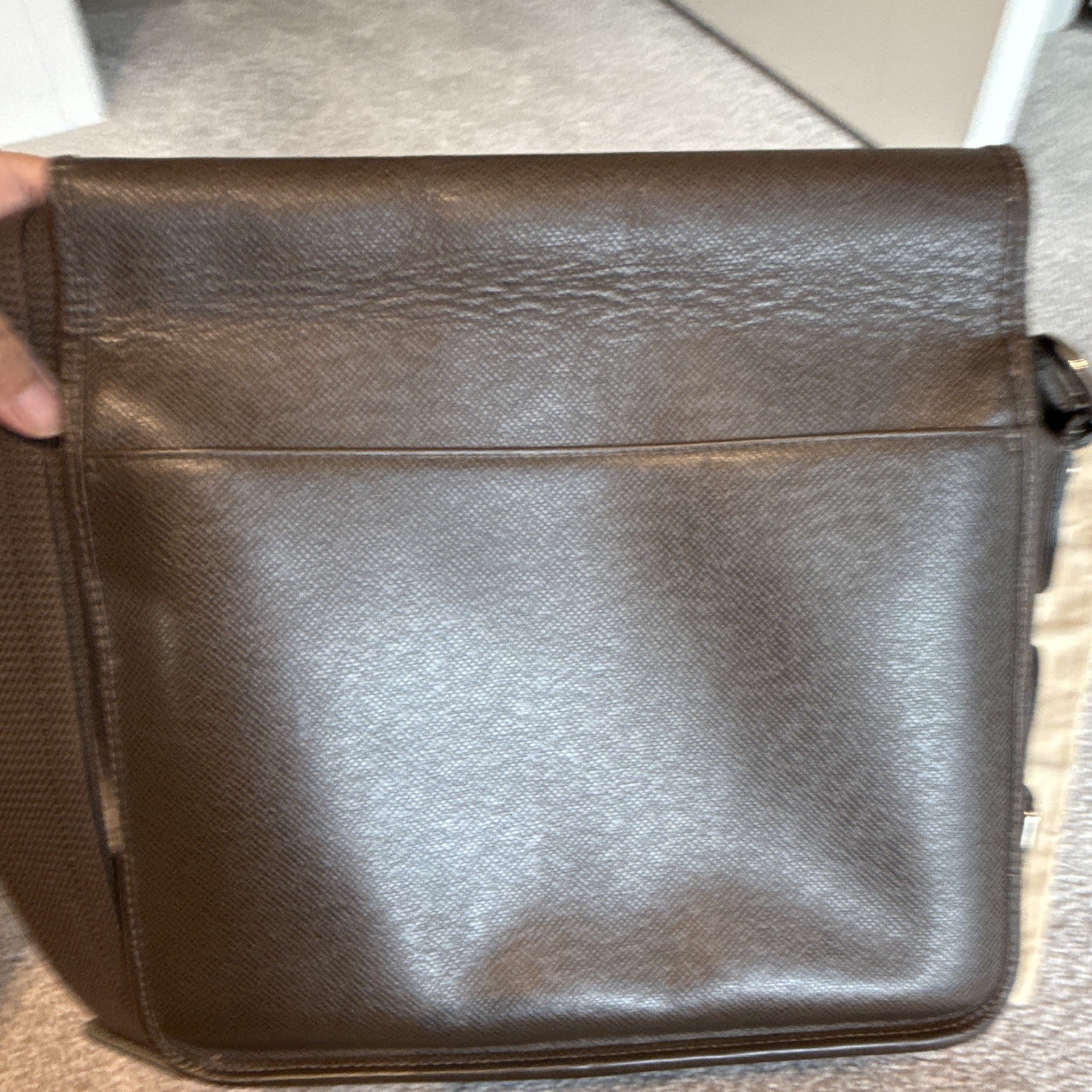 Authenticated Louis Vuitton Brown Men’s Messenger Bag Adjustable Strap w dust ba