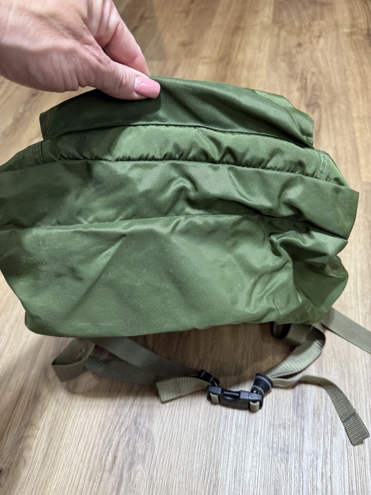 Vtg LL Bean Deluxe Reflective Backpack Nylon Green School Travel Hiking Daypack