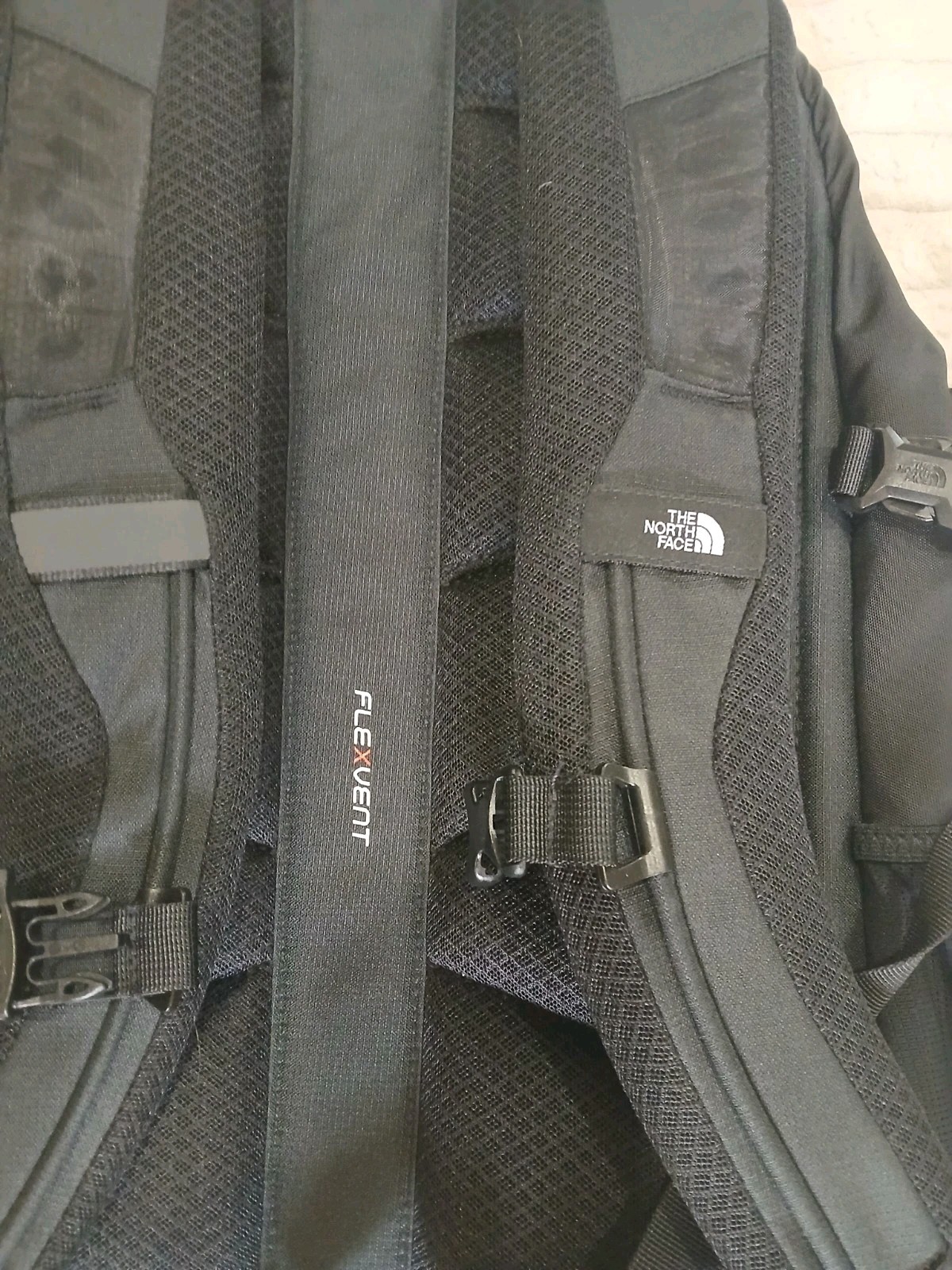 The North Face Fall Line Backpack TNF Black w/Logo NWOT Monogrammed Flexvent 28L