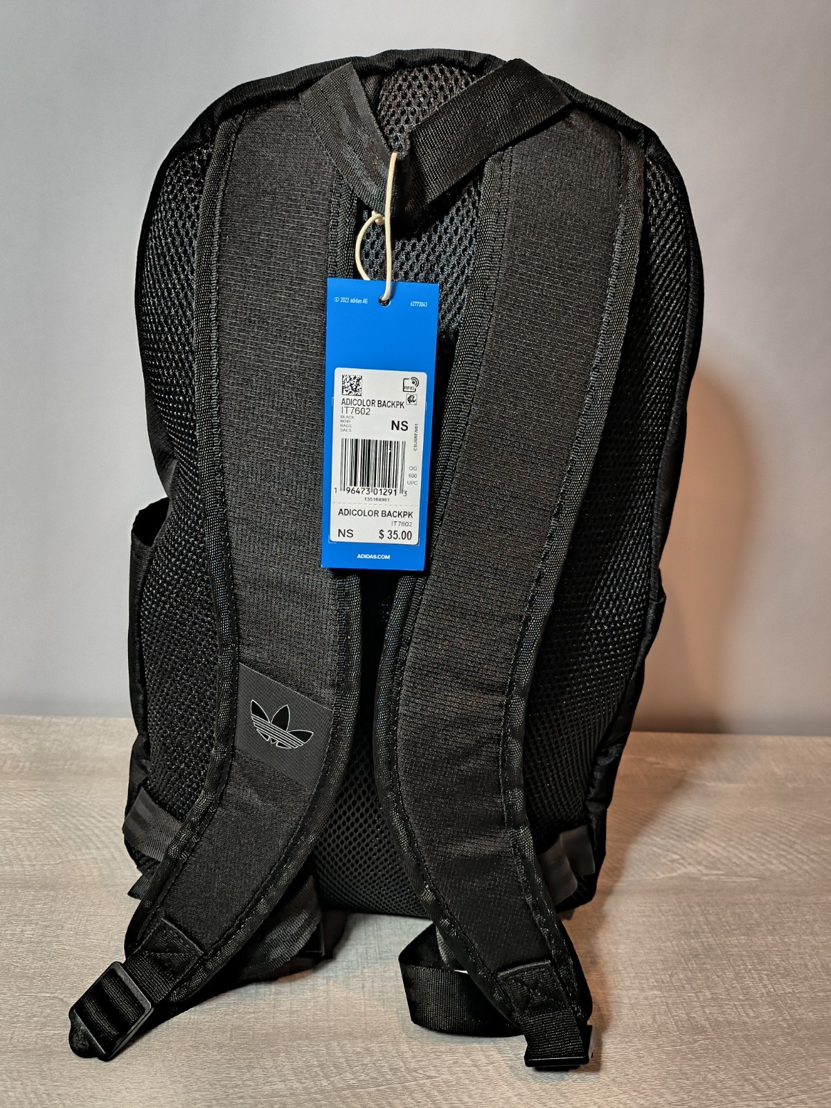 Adidas / ADICOLOR Backpack /IT7602/ Black / L