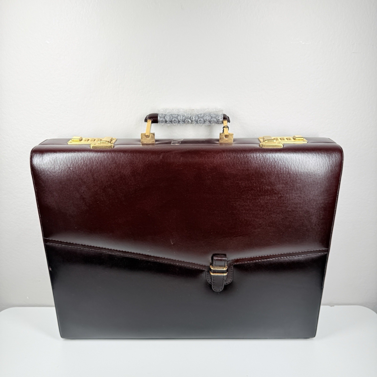 Amiet Burgundy/Maroon Leather Briefcase Combination Locks 17×13” With Tags