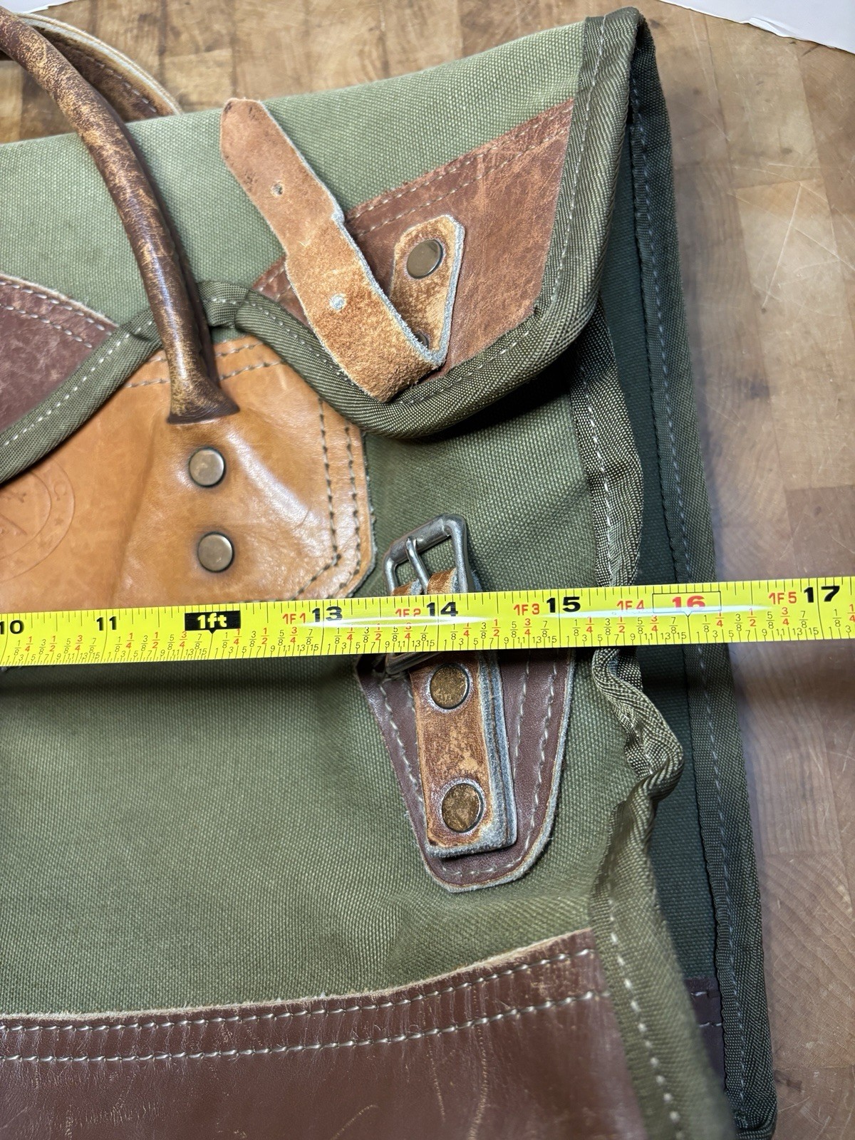 Vtg Orvis Battenkill Olive Canvas & Leather Messenger Briefcase Laptop Bag Used