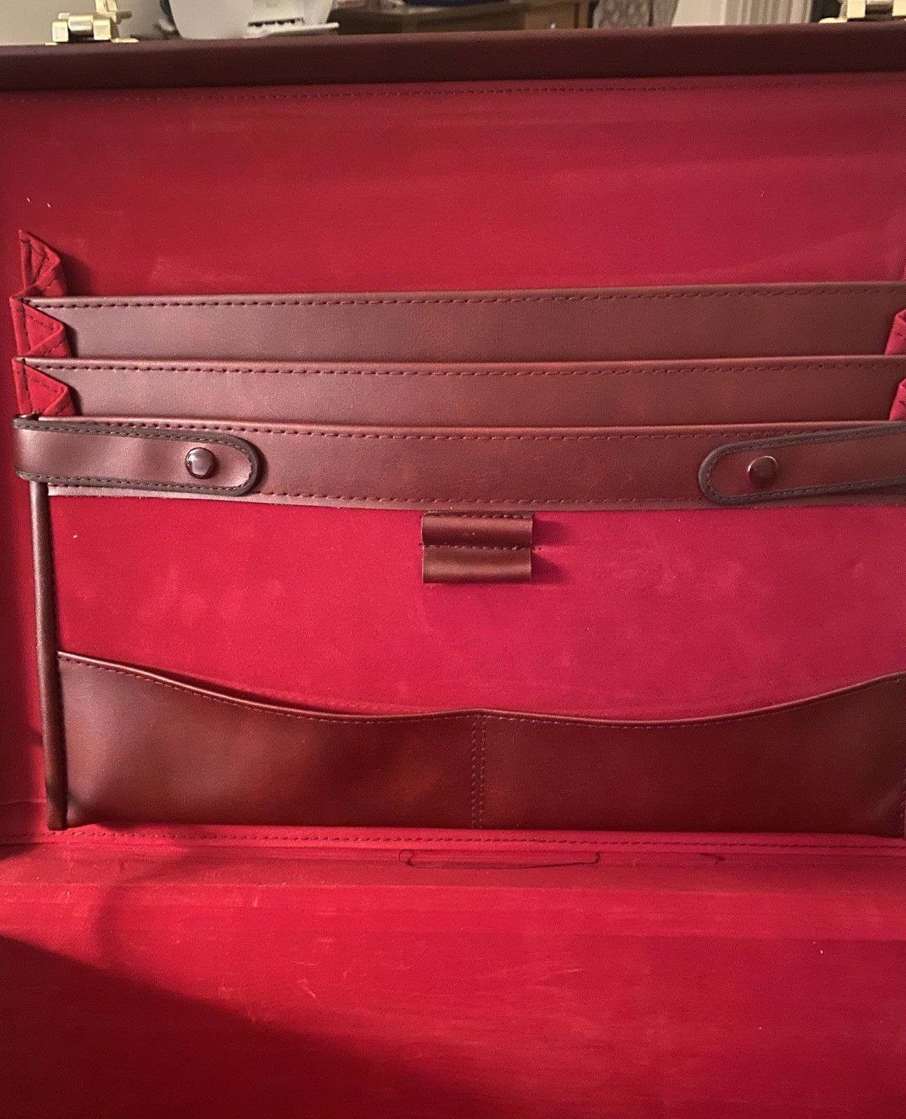 Large Leather Hard Shell Attaché, Briefcase In Burgundy Color W/Gold Hardware