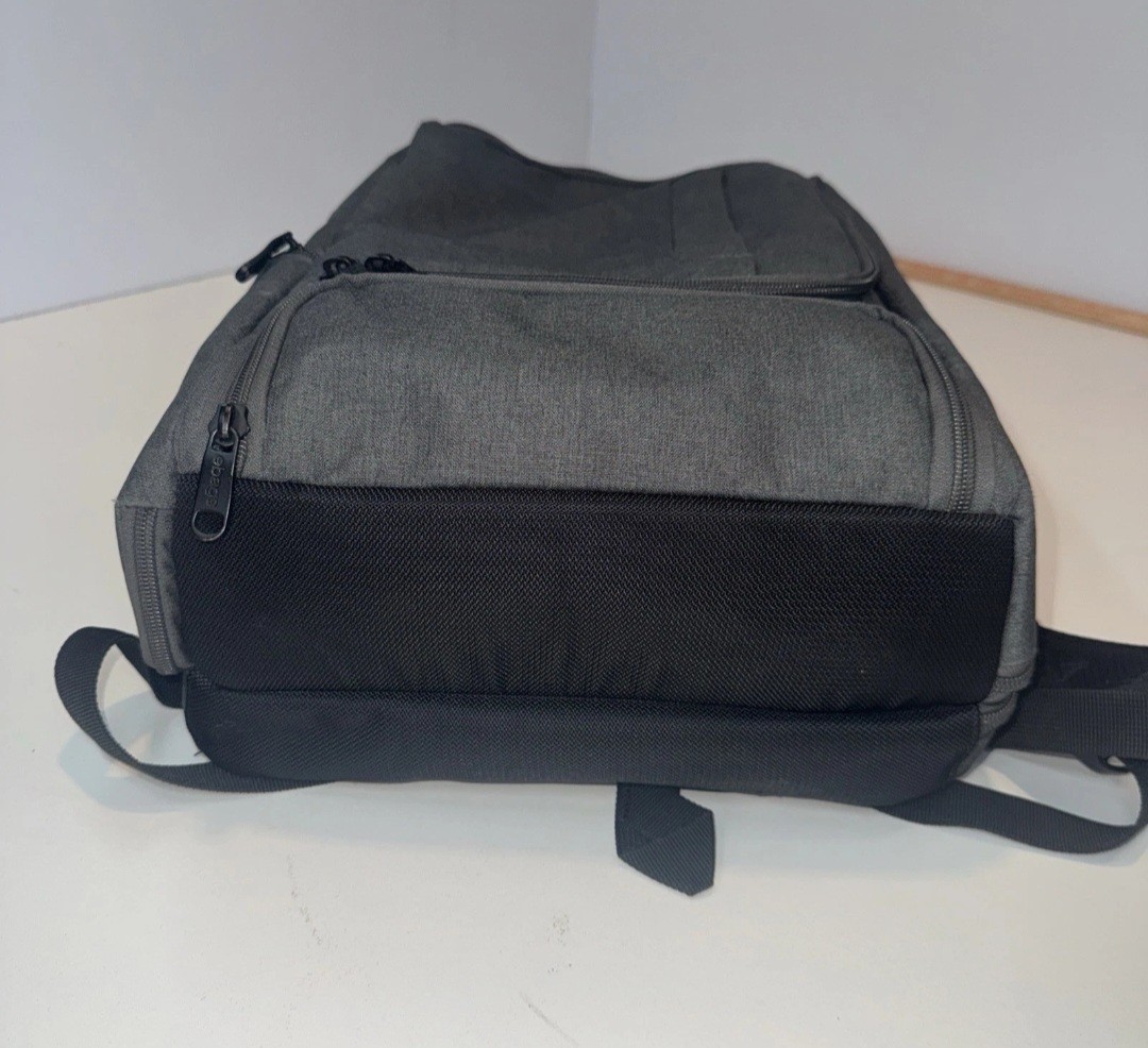 Ebags 12x17x6 E229 slim professional charcoal/orange travel computer backpack