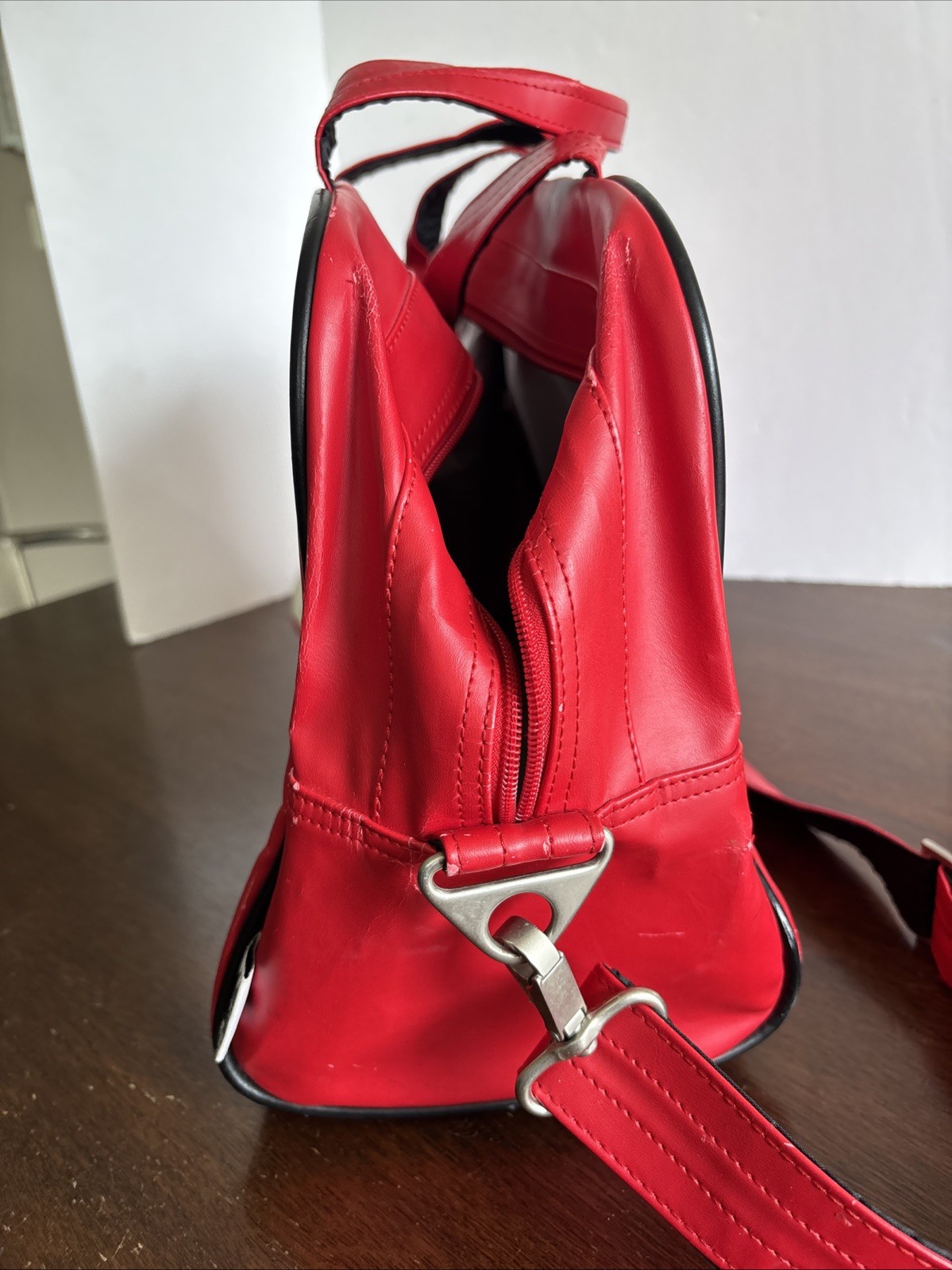 Portland Trail Blazers Retro 1976 Nike Team Polyurethane Duffle Bag Rare Walton