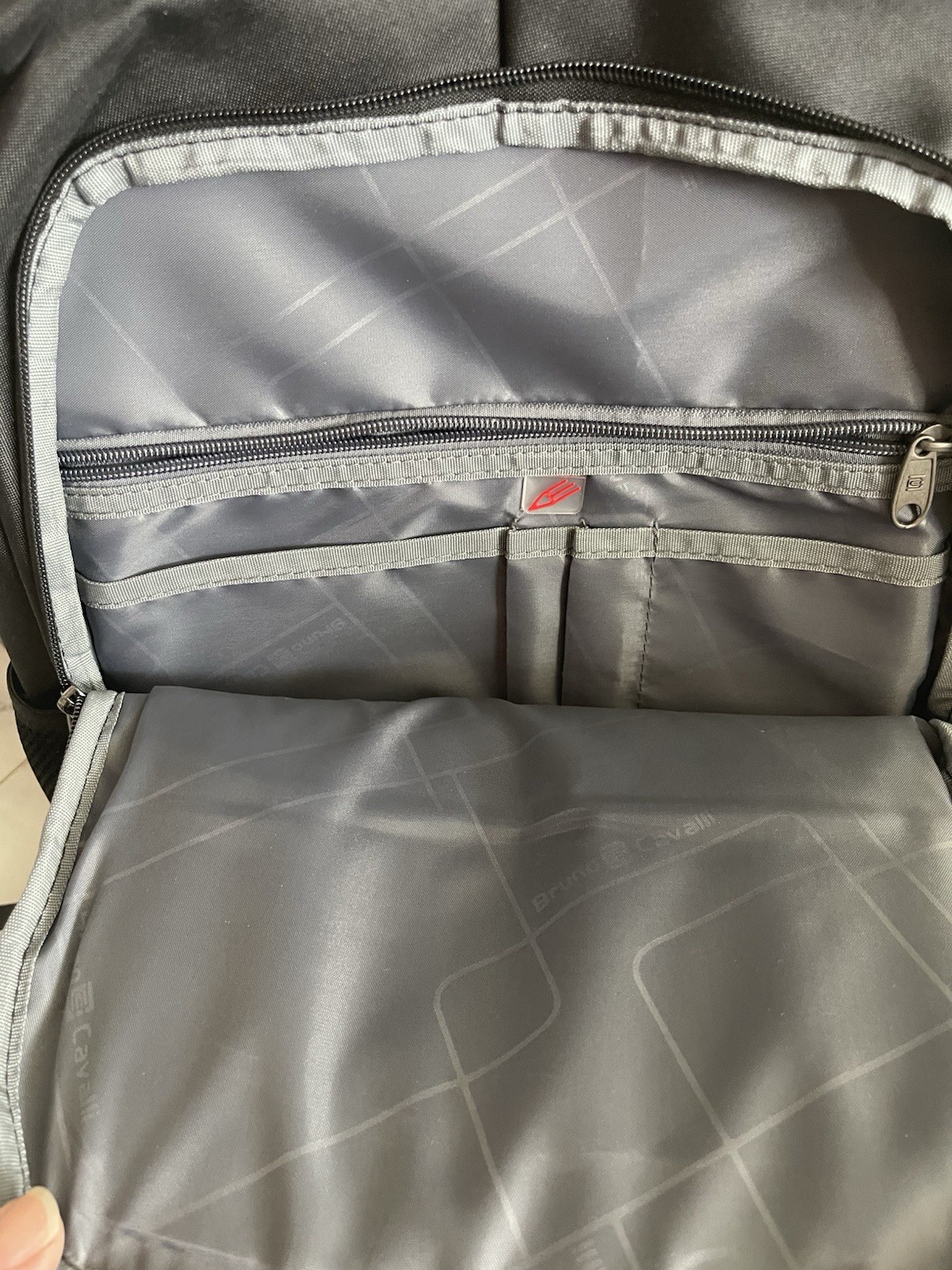 New Bruno Cavalli Laptop Backpack USB Charging, Black，20inx14in
