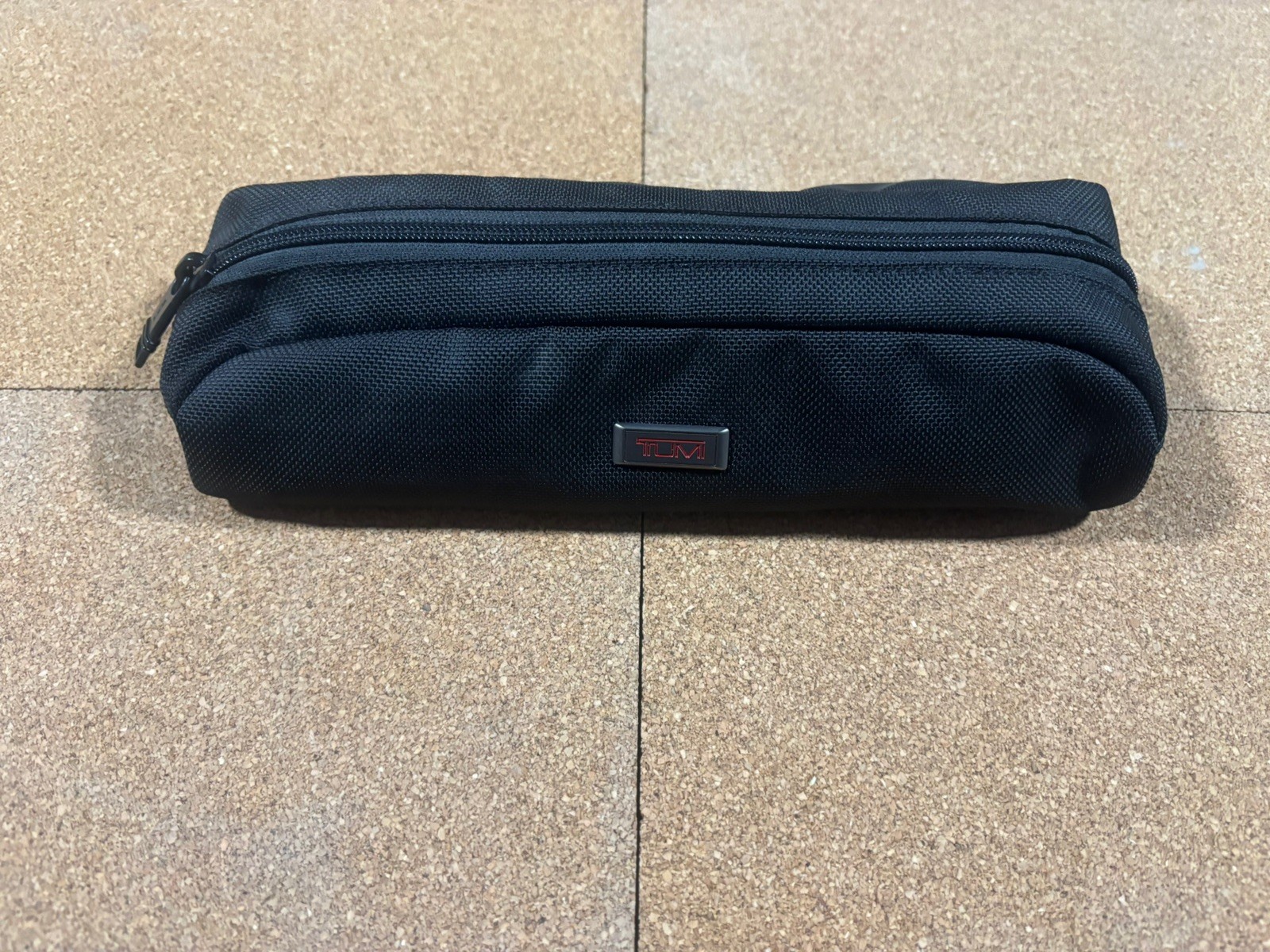 Tumi Alpha Electronic Cord Pouch – Ballistic Nylon