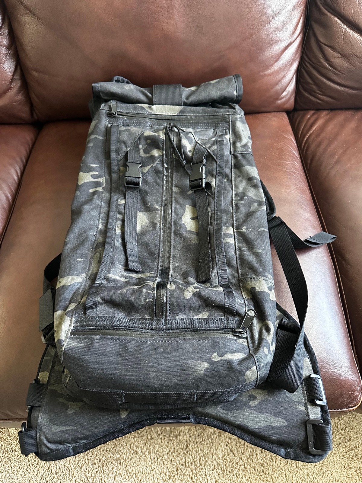 Mission Workshop – The Hauser 14L Hydration Pack – Rare Color Sold Out