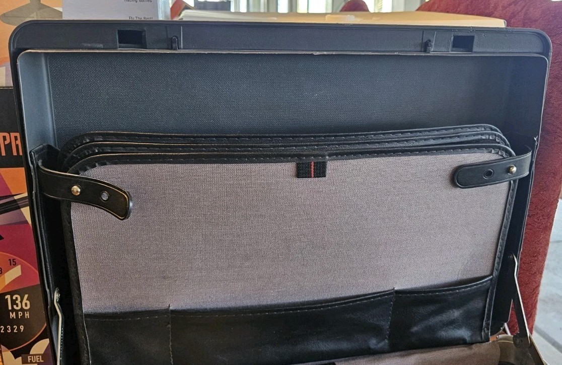Vtg Samsonite Broker GL Hard Shell Briefcase Blk Locking NO KEY Great Condition