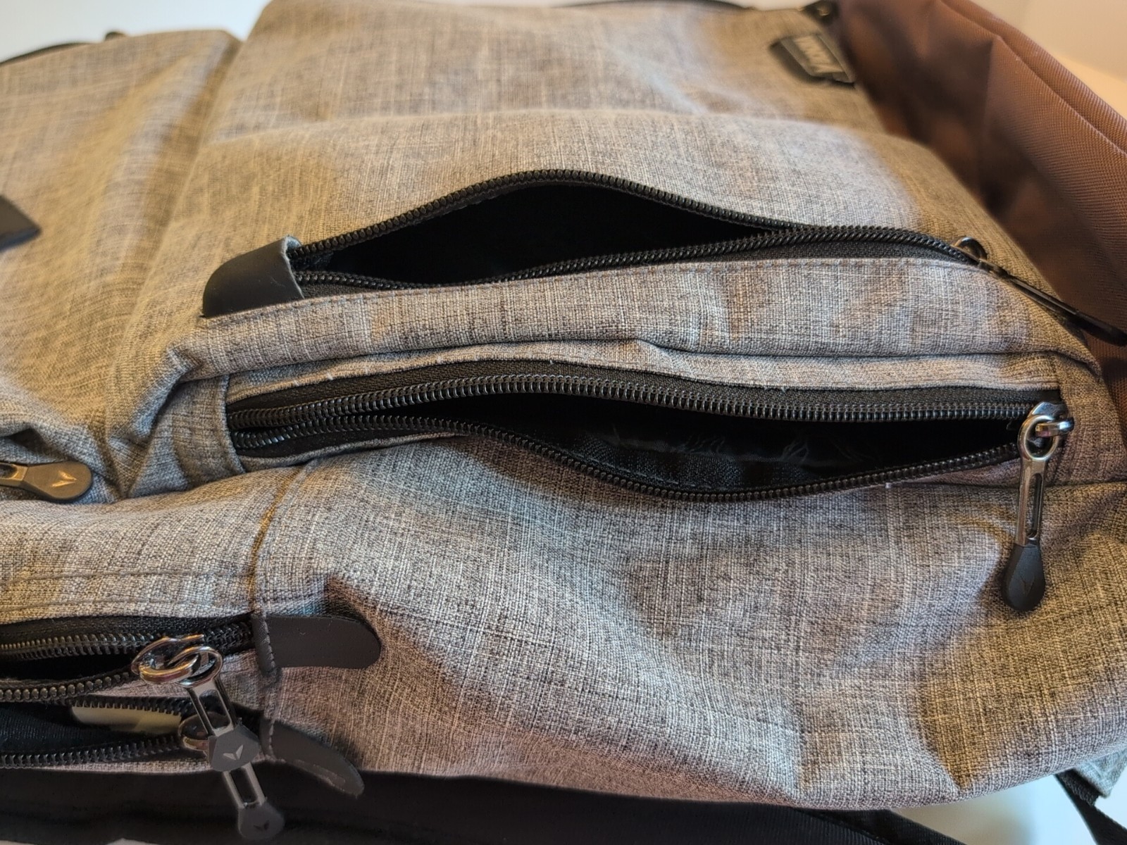 BONDKA 19.5″ Jumpstreet Backpack City Work School Travel Bag Heather Gray Pocket