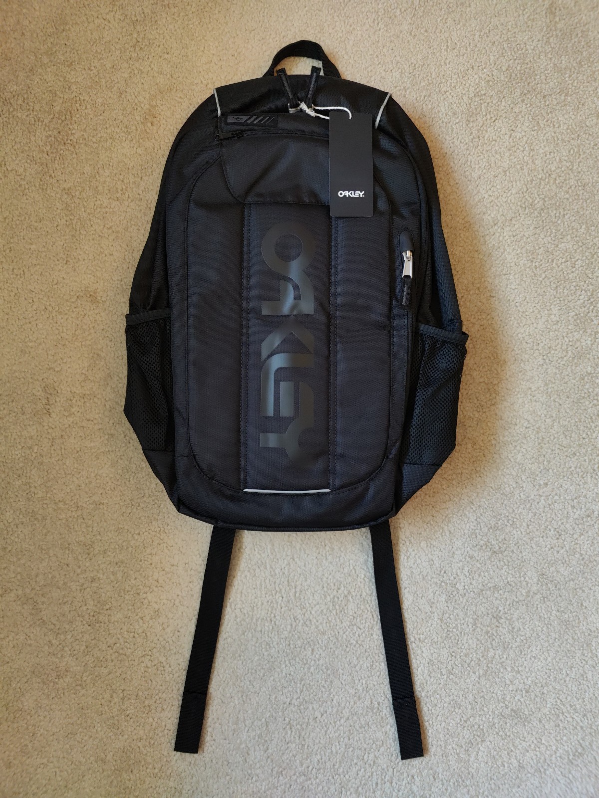 Oakley Enduro 20L 3.0 Backpack – Blackout Color (Black)