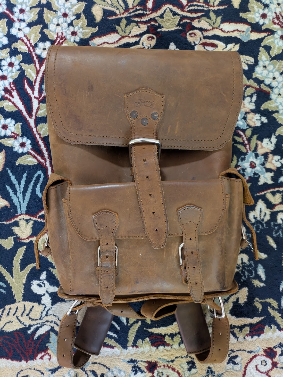 Saddleback Leather Co. Thin Front Pocket Backpack – (Tobacco)