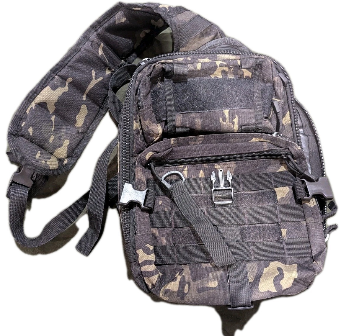 Camo Shoulder Bag Tactical Chest Hiking Crossbody Outdoor Sling Backpack Hiking