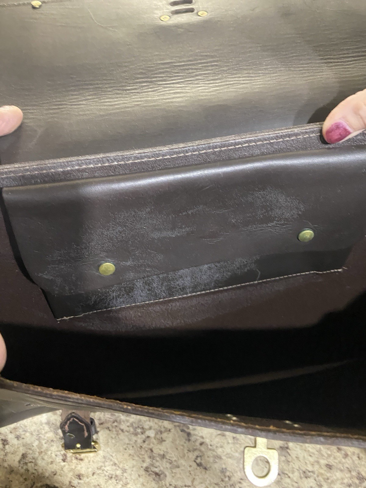 Heavy Leather Lockable Messenger/Travel Bag Made In Dominican Republic