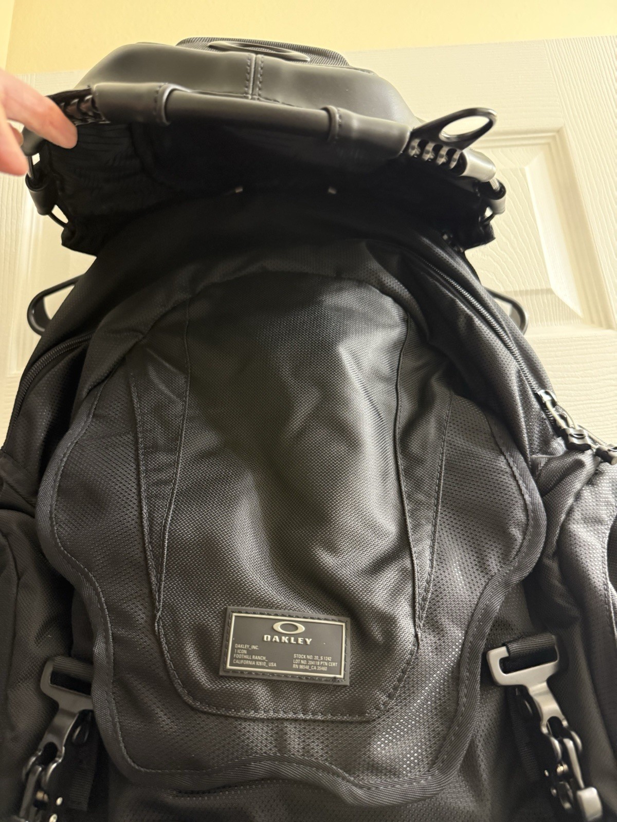 Oakley Kitchen Sink Backpack Stealth Black 34L Laptop Tactical Hiking Black