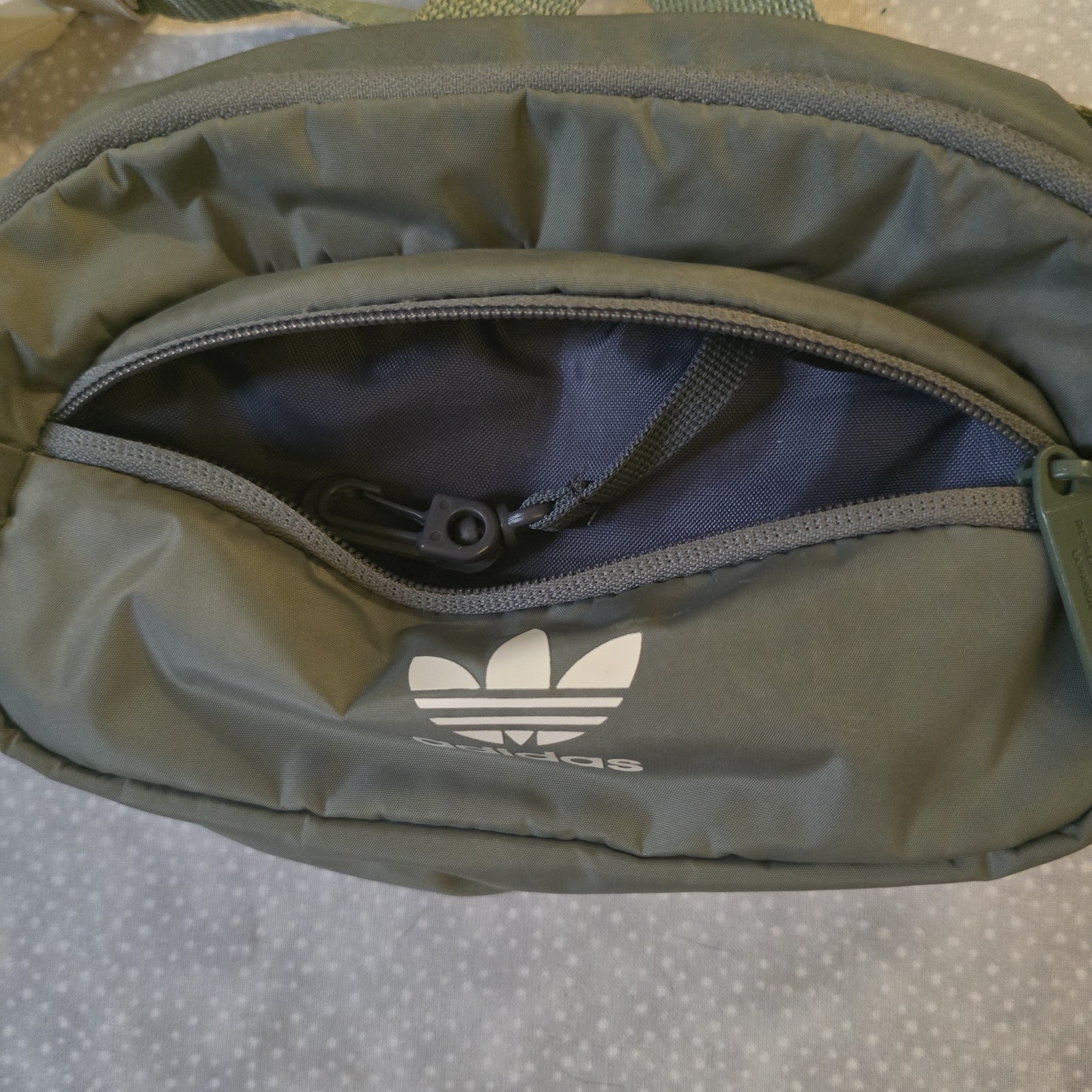 Adidas Originals Unisex Adjustable Waist pack Sage Green 2 Zipper Pouches