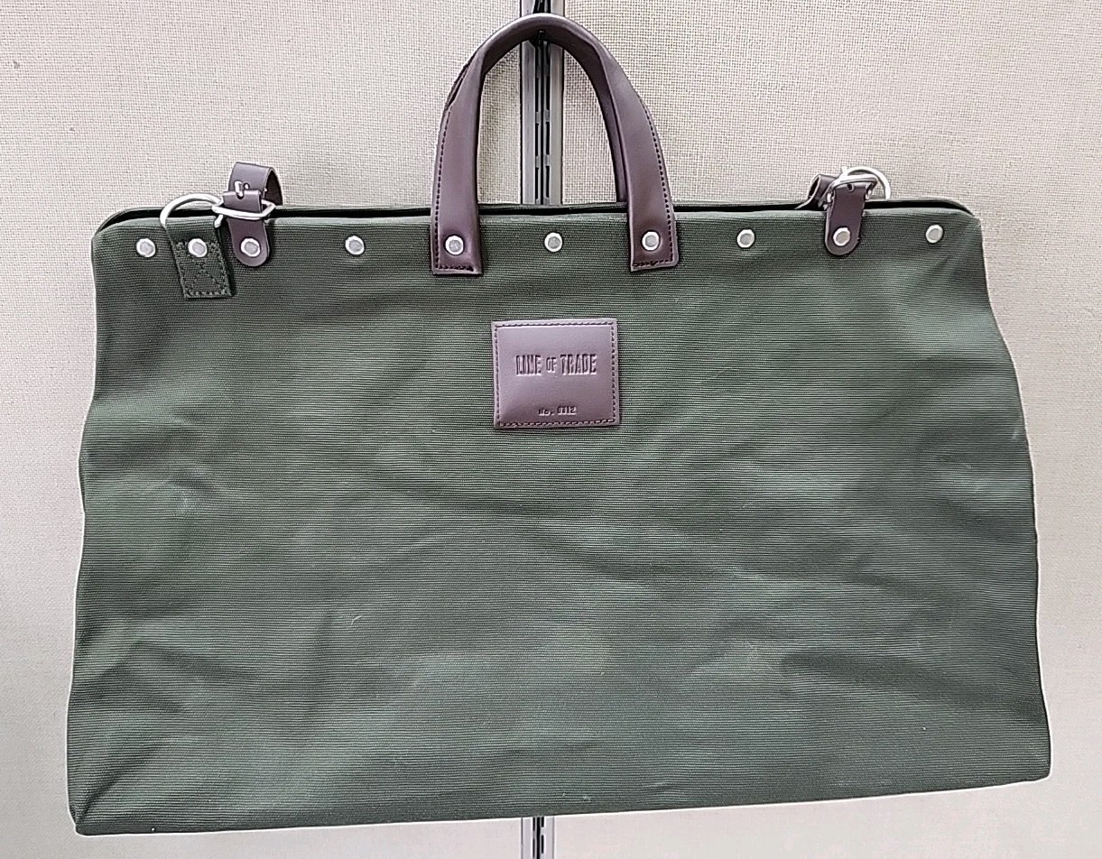 NEW Line of Trade Canvas Weekender Bag – Regular Size. Olive