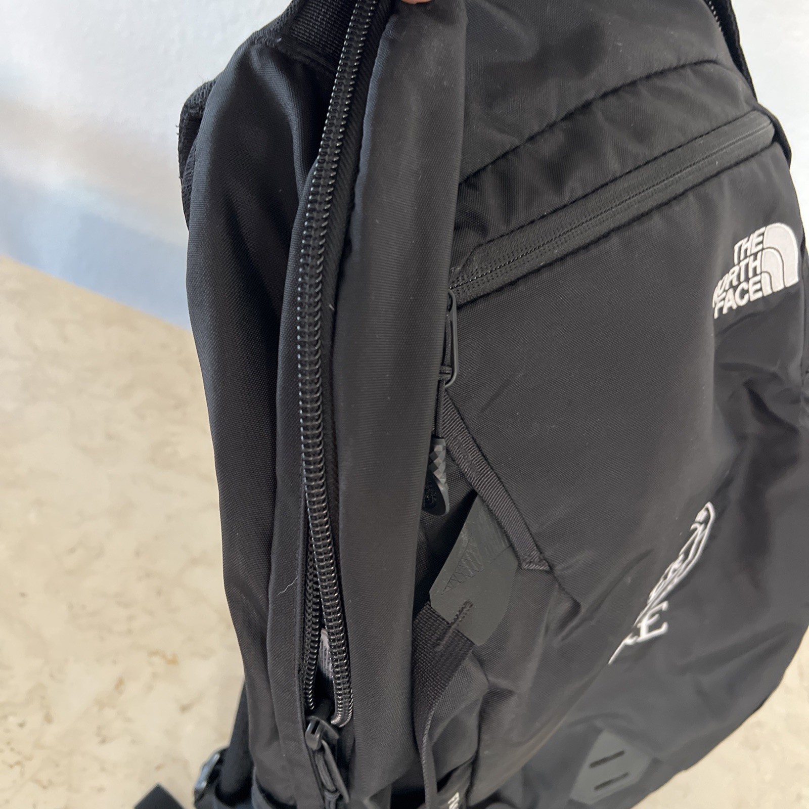 The North Face Fall Line Flexvent Backpack Black W/ Logo Daypack Laptop