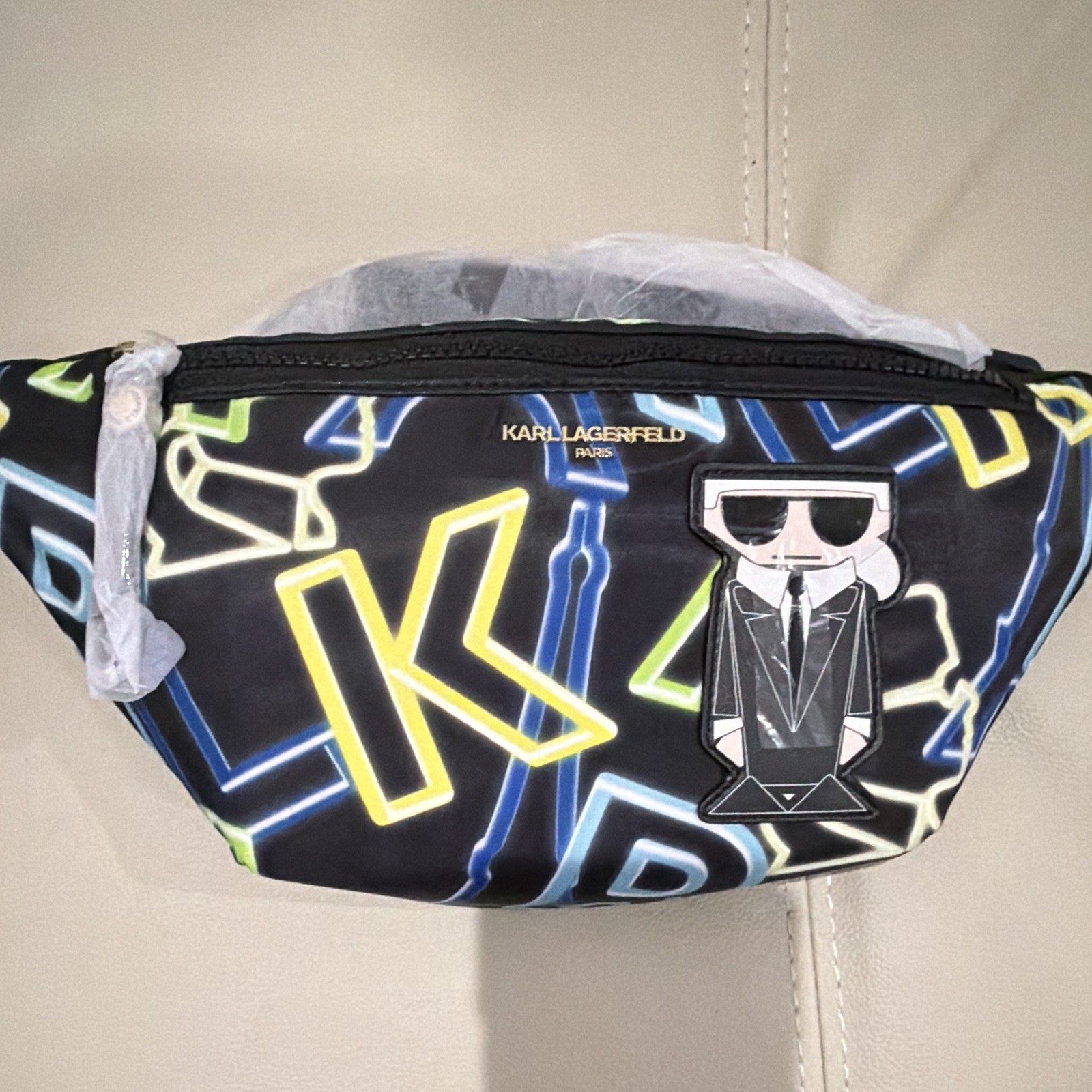 KARL LAGERFELD PARIS Men’s Black Multicolor Logo Zip Belt Bag Crossbody