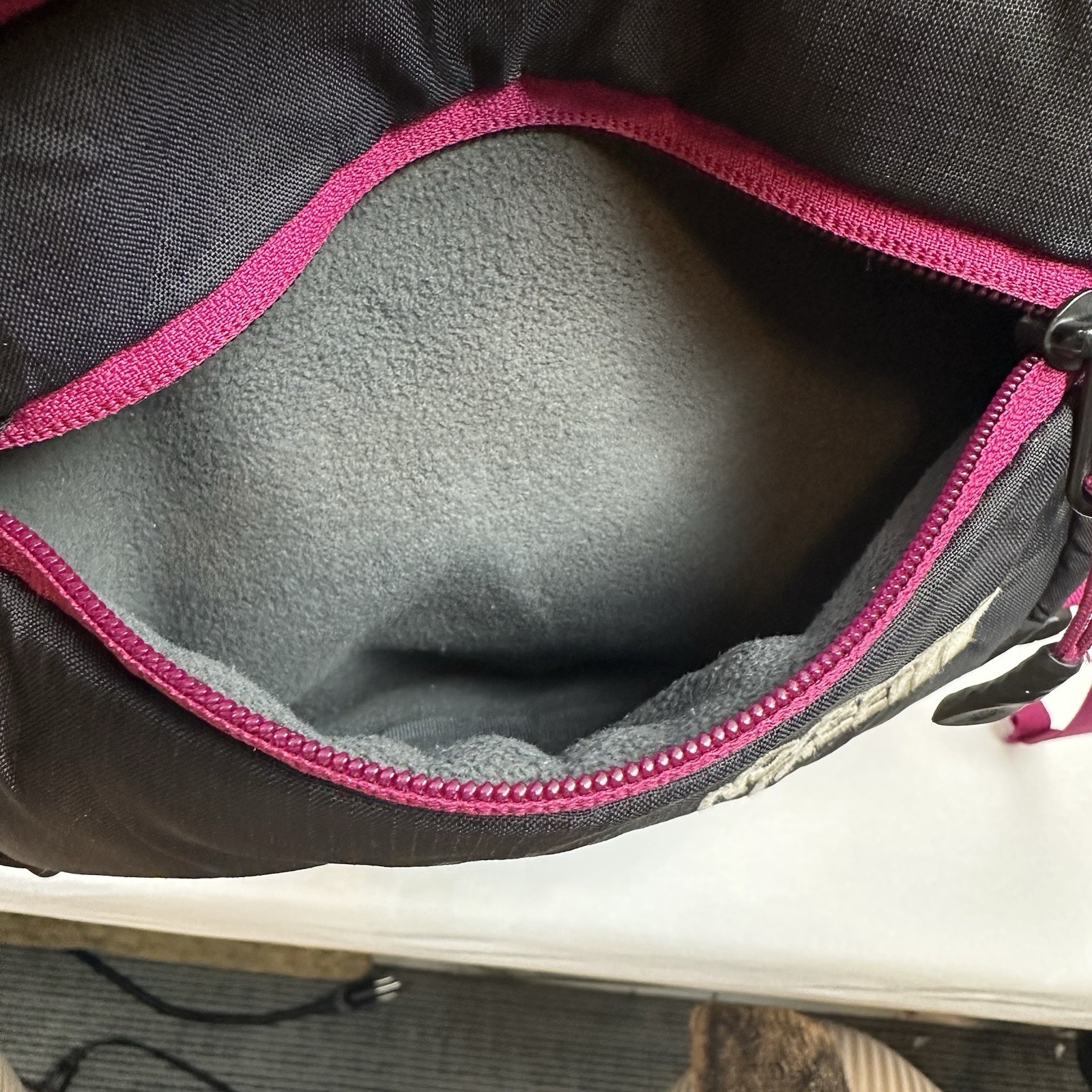 The North Face Recon Laptop Backpack Travel School Bag Gym Black Flex Vent