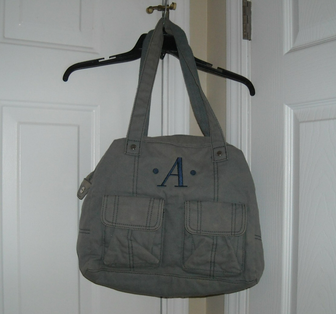 Thirty-One, Gray Colored Tote / Shoulder Bag, Preowned, Good Condition
