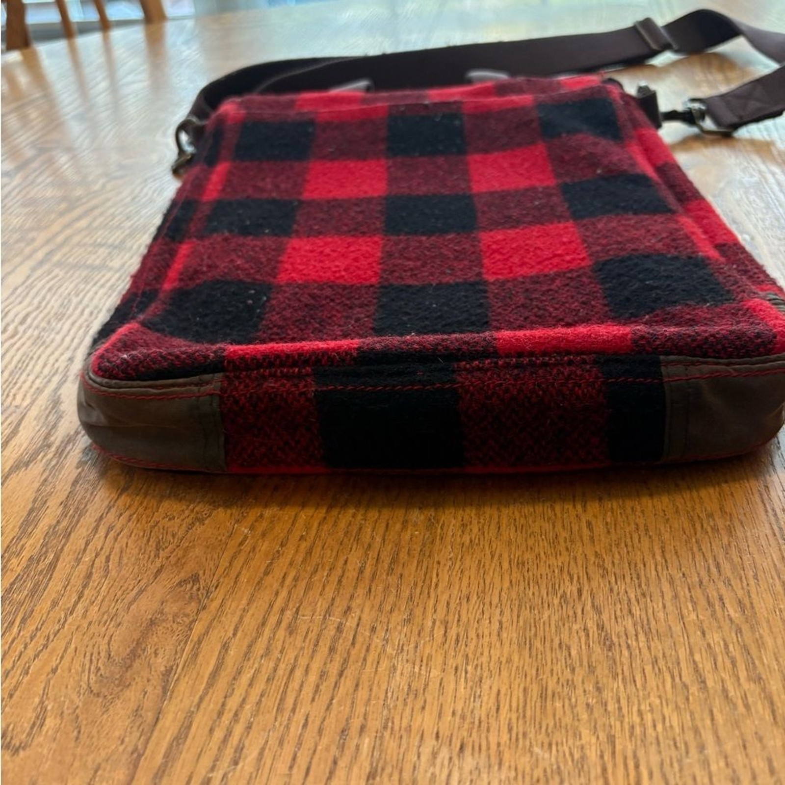 J. Crew Men’s Red Black Buffalo Plaid Messenger Bag Computer Bag