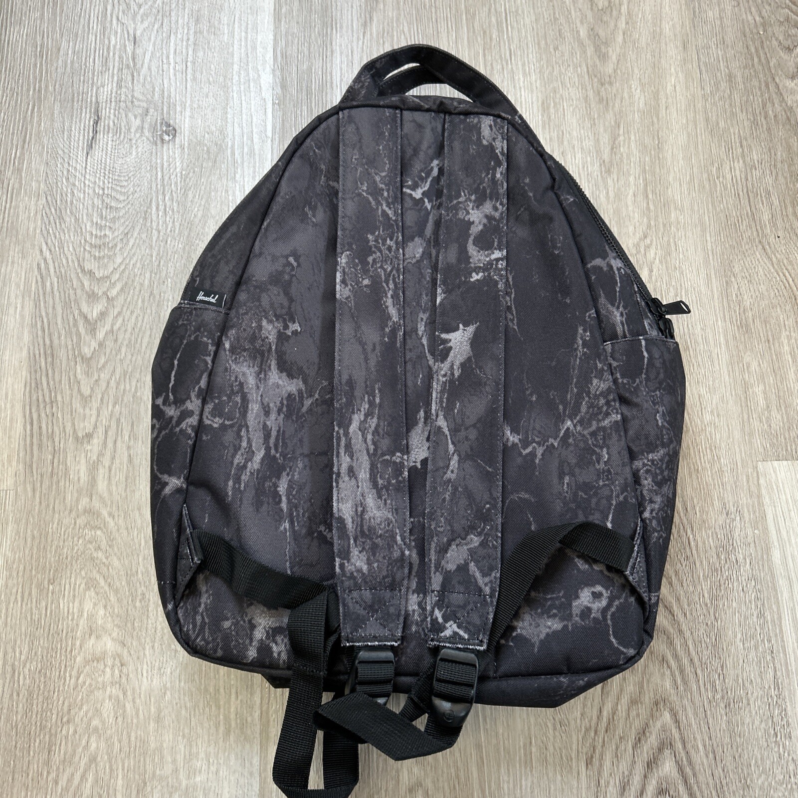Herschel Nova Mid Volume Backpack Black Marble 13″ Laptop Bag 18L New With Tag