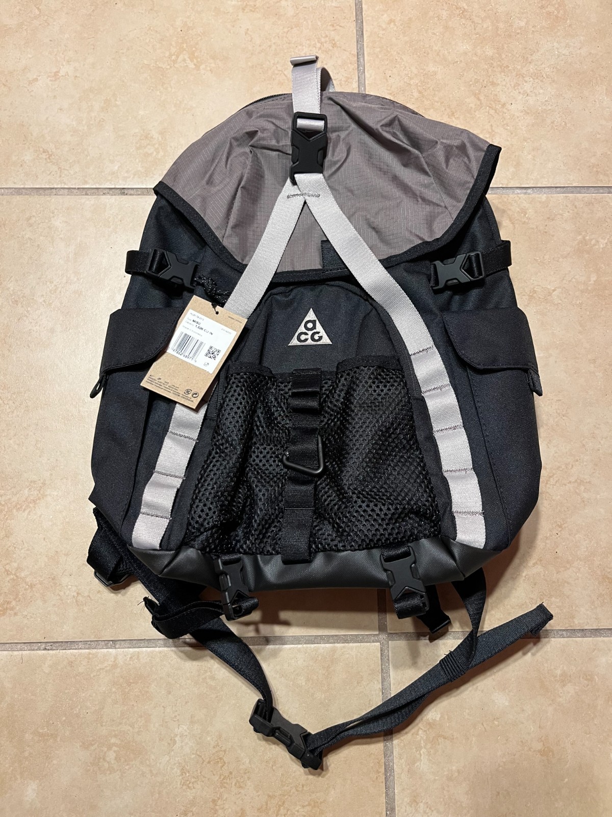 Nike ACG “DAYMAX” Backpack (25L) Black College Grey HJ8178-010 NEW