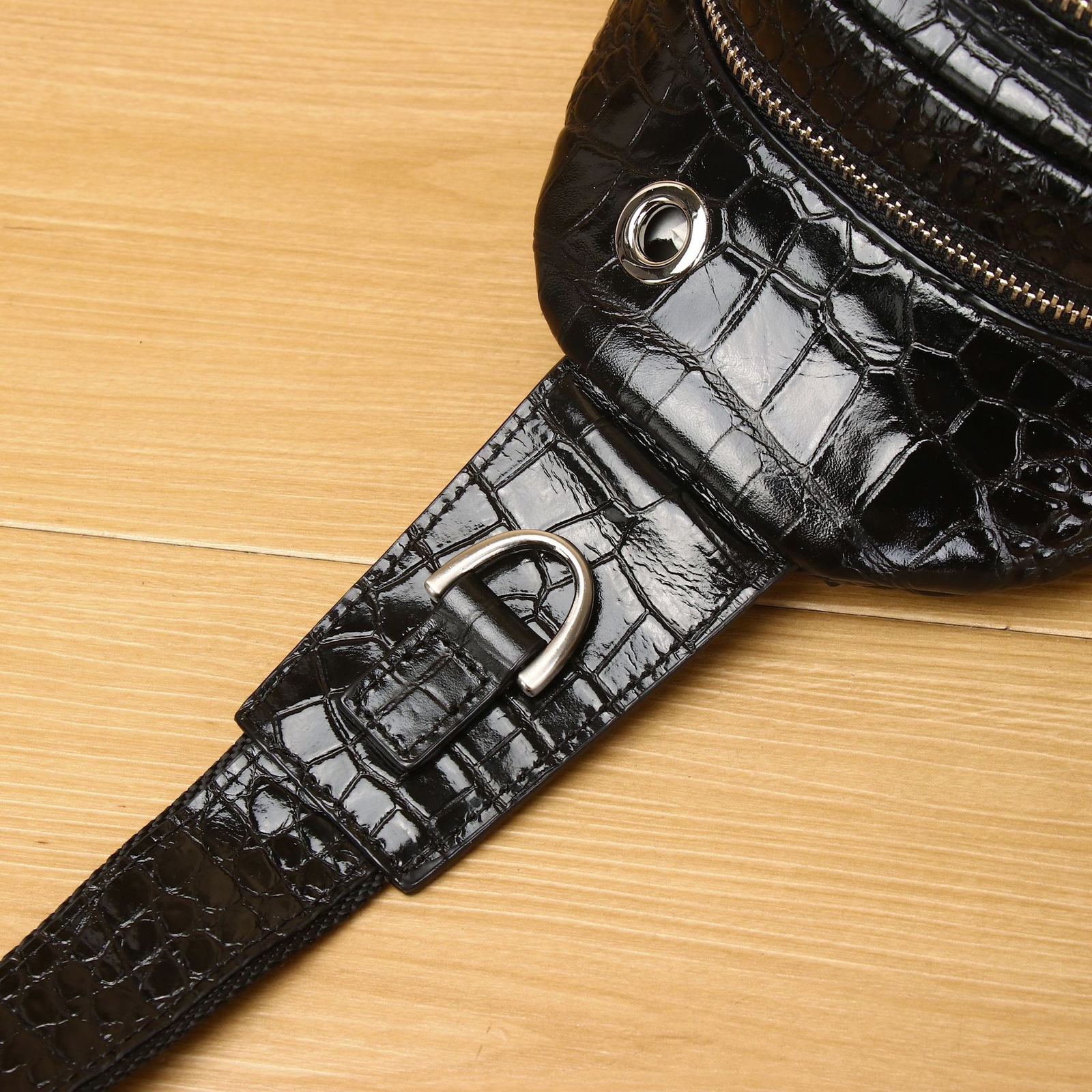 Genuine Leather Men’s Sling Backpack, Crocodile Pattern Crossbody Bags Daypack