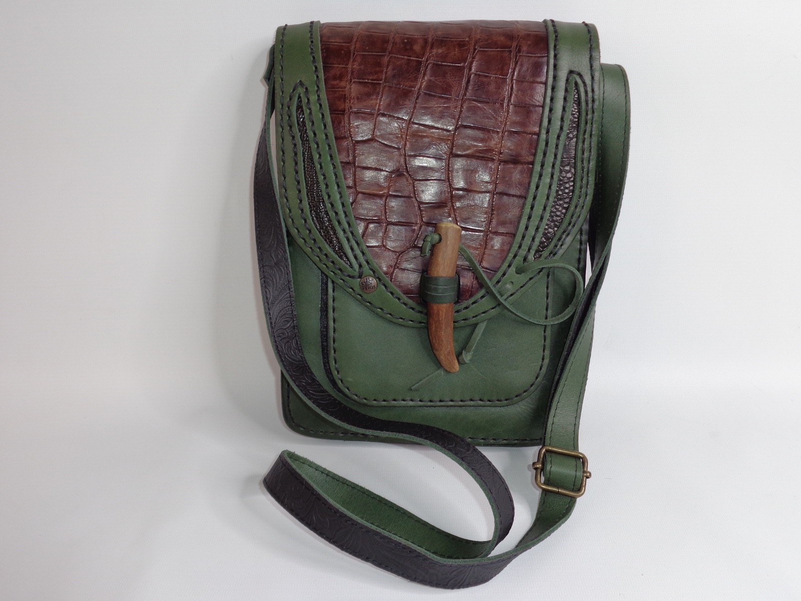 NWOT PETOS GENUINE CROCODILE BELLY LEATHER MESSENGER BAG GREEN BROWN HANDCRAFTED