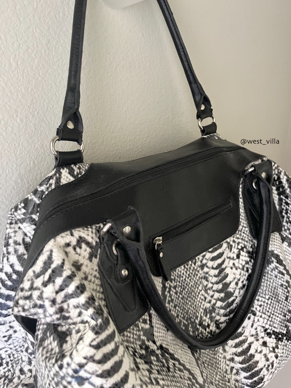 Snakeskin Weekender Tote Duffle Bag Soft Material White Black