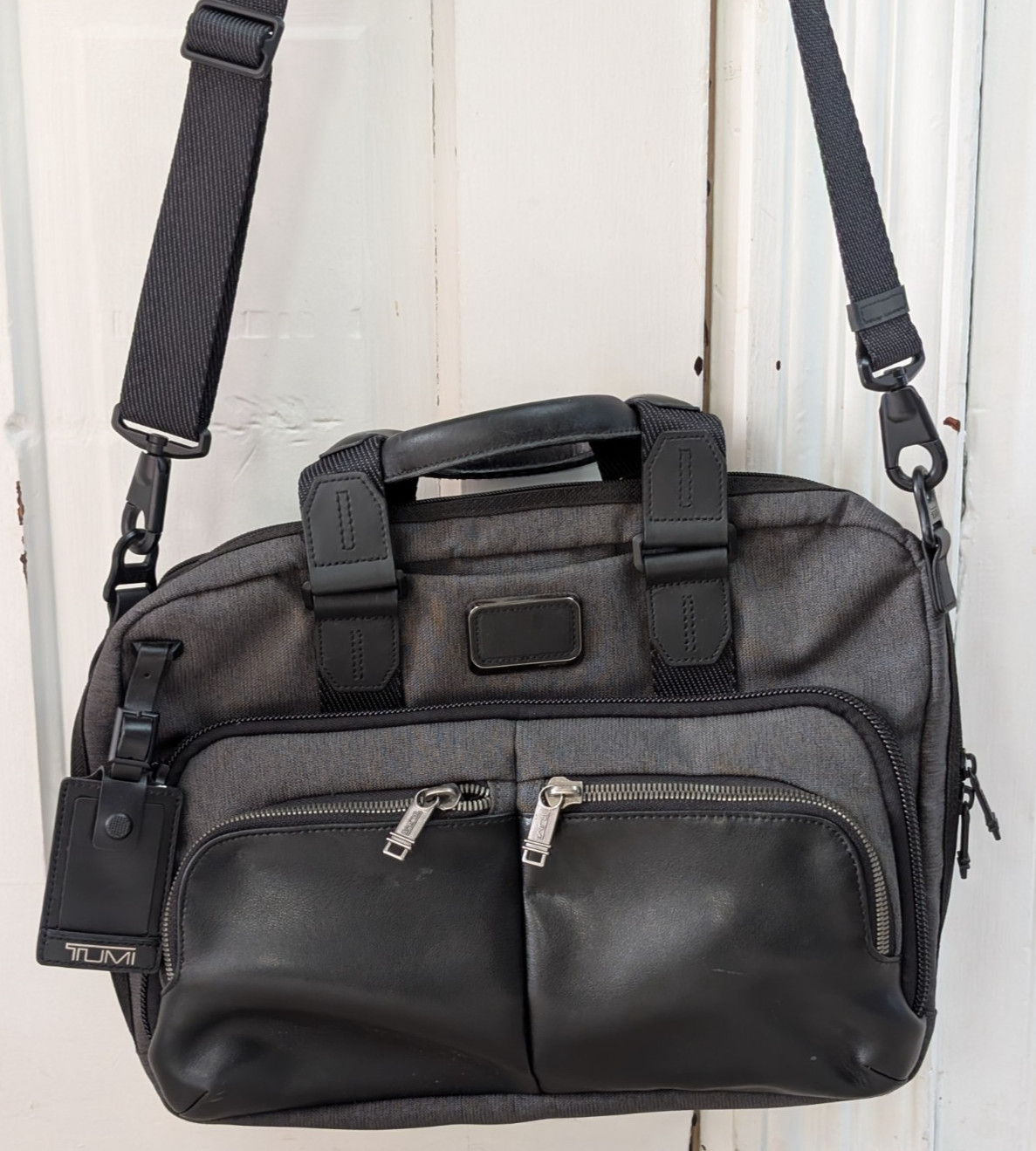TUMI Slim Commuter Briefcase ALPHA BRAVO – 16 X 12 Inch Business Bag- Fantastic!
