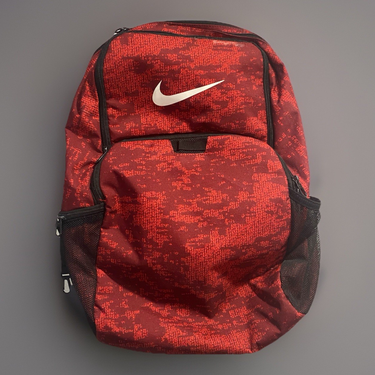 Nike Brasilia XL Backpack – All Over Print 2, Habanero Red/Team Red/white