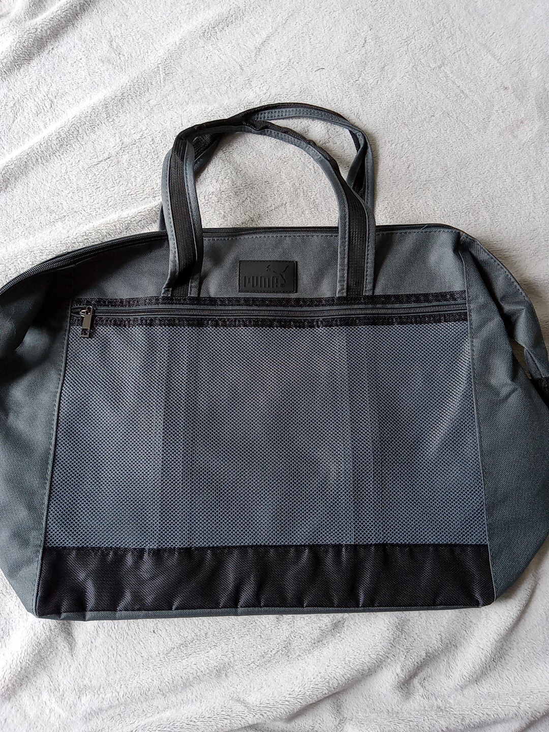Women PUMA DSW Duffle travel weekender Gym Bag Gray Large Size Zipper