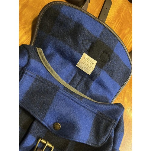 Filson Mackinaw Wool Small Shoulder Bag Blue Black Men’s Leather Straps USA Used