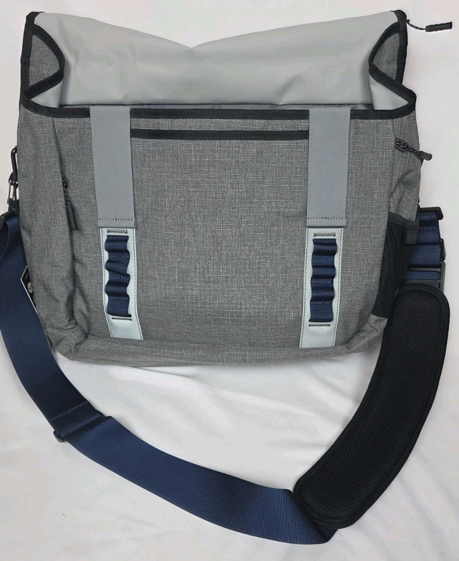 Timbuk2 Command Messenger Grey Laptop Bag / Organizer New W Tags