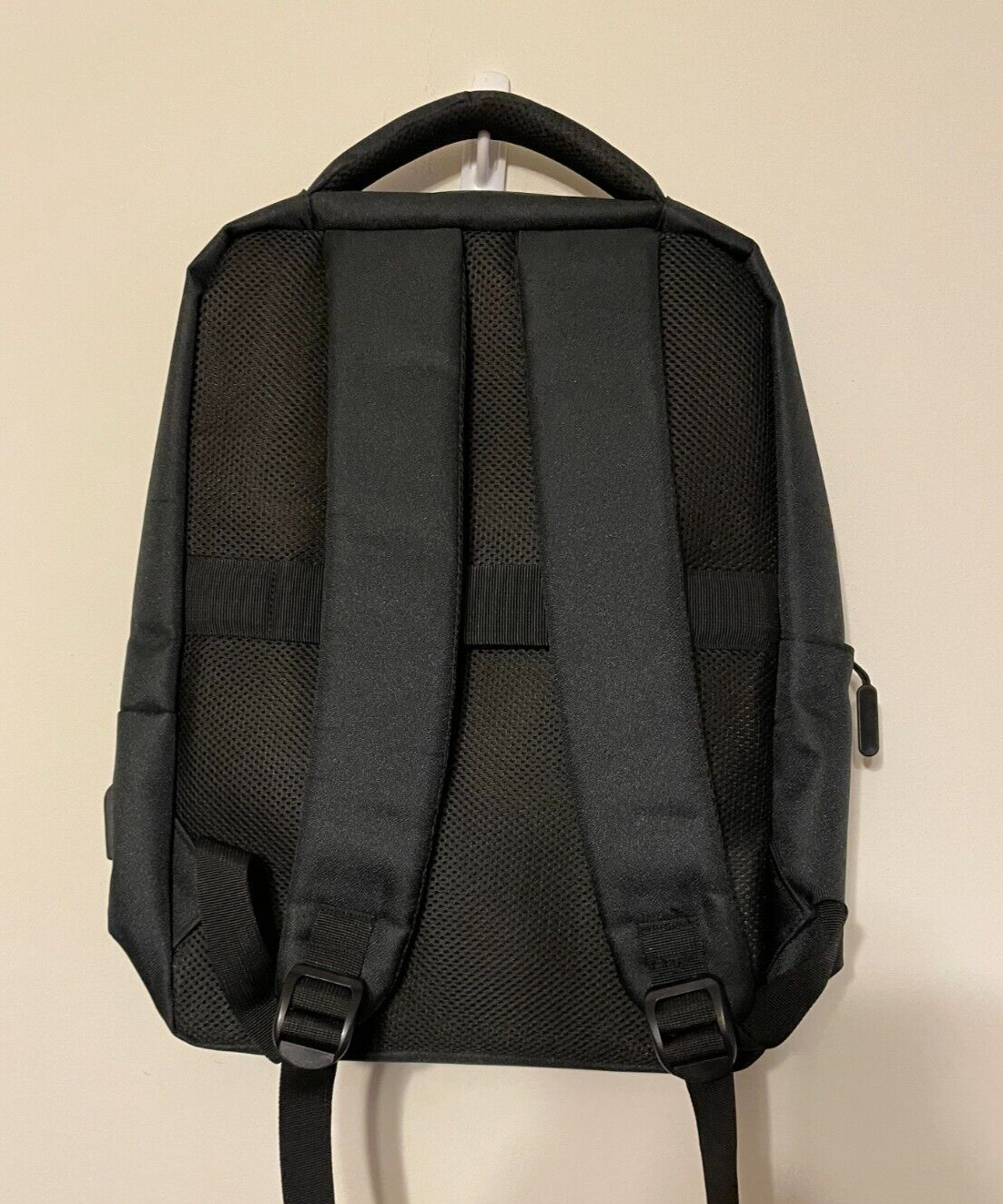 NEW The Journeyman Bag Co. Backpack Laptop Work Travel Black USB Port