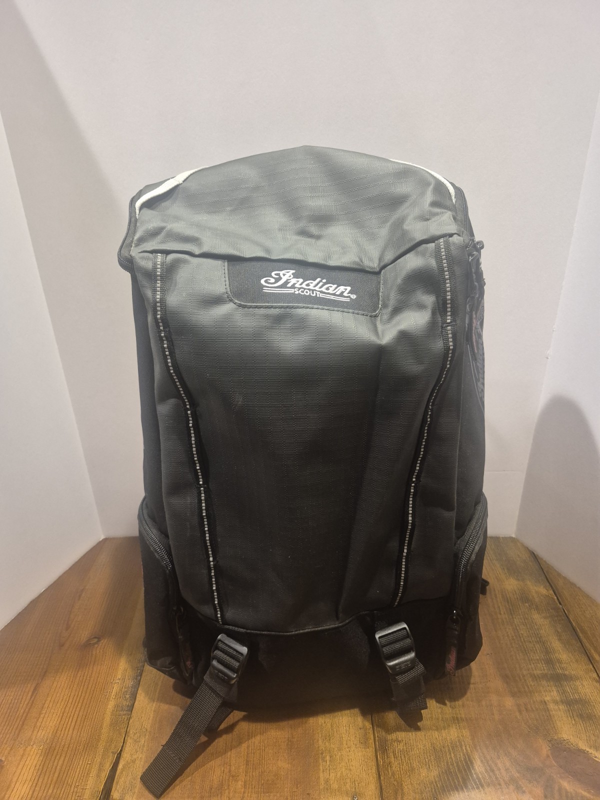 Ogio Indian Scout Motorcycle Group Mens Backpack 19″ School Travel Work Bag – c5