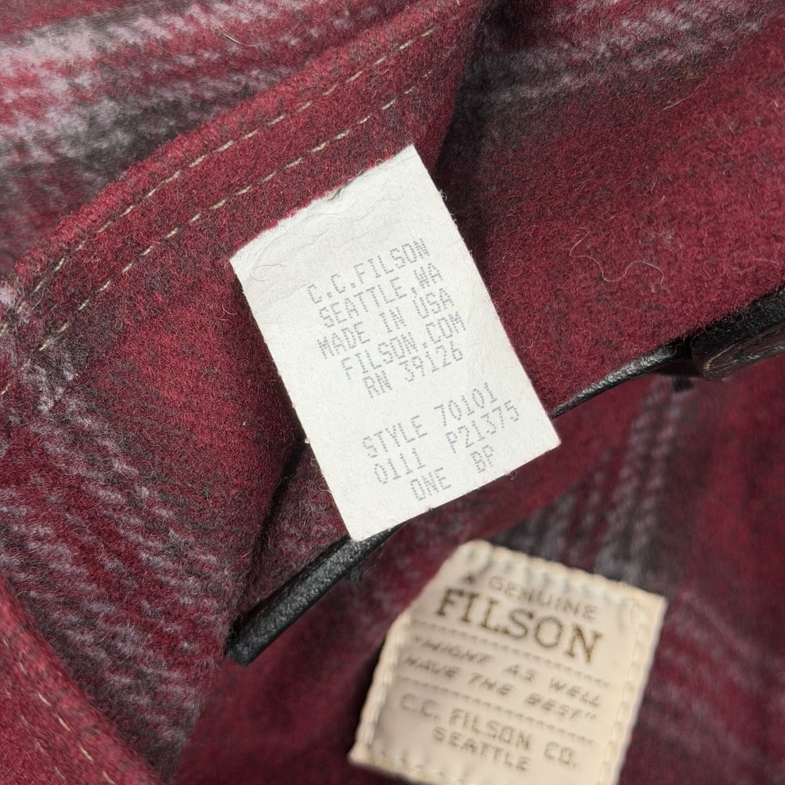 Filson Plaid Leather Trim Tote Bag Wool Burgundy Red Gray Double Handle