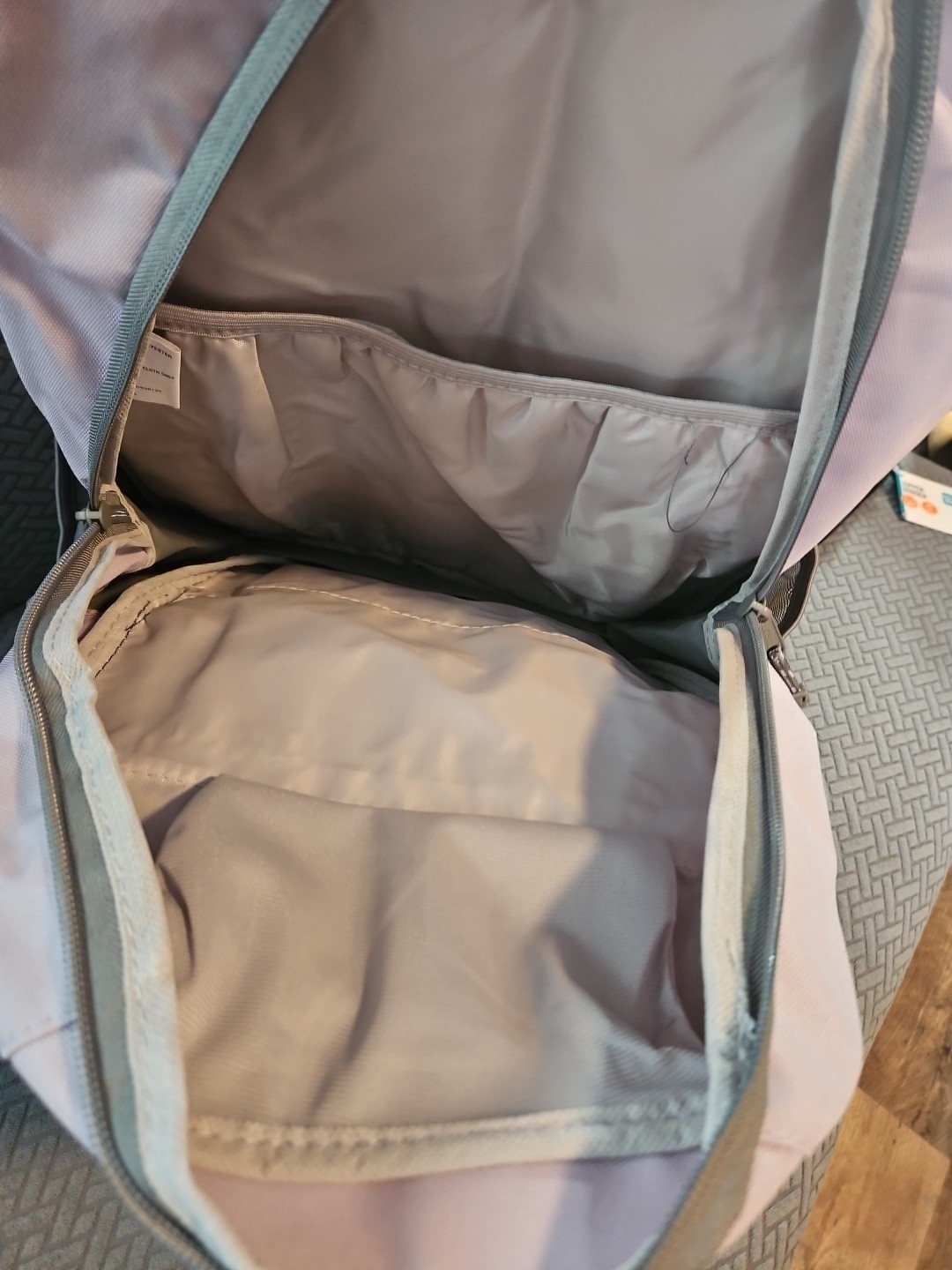 Brand New! 18 1/2″ Eastsport Backpack, Gray