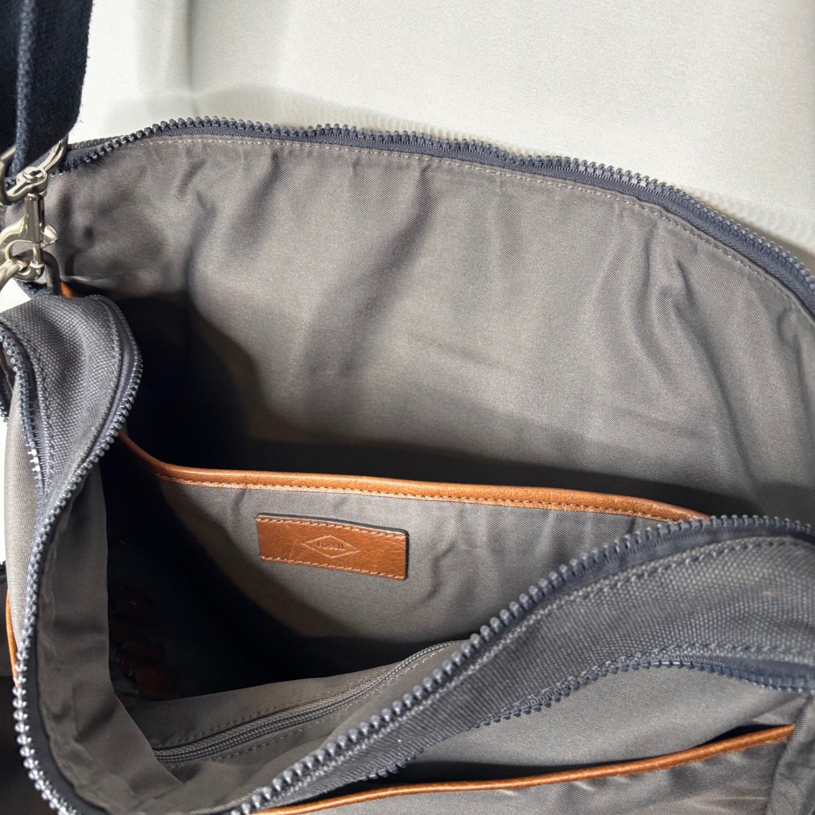 Fossil Estate Canvas Leather Messenger Computer Travel Bag Briefcase Gray Canvas