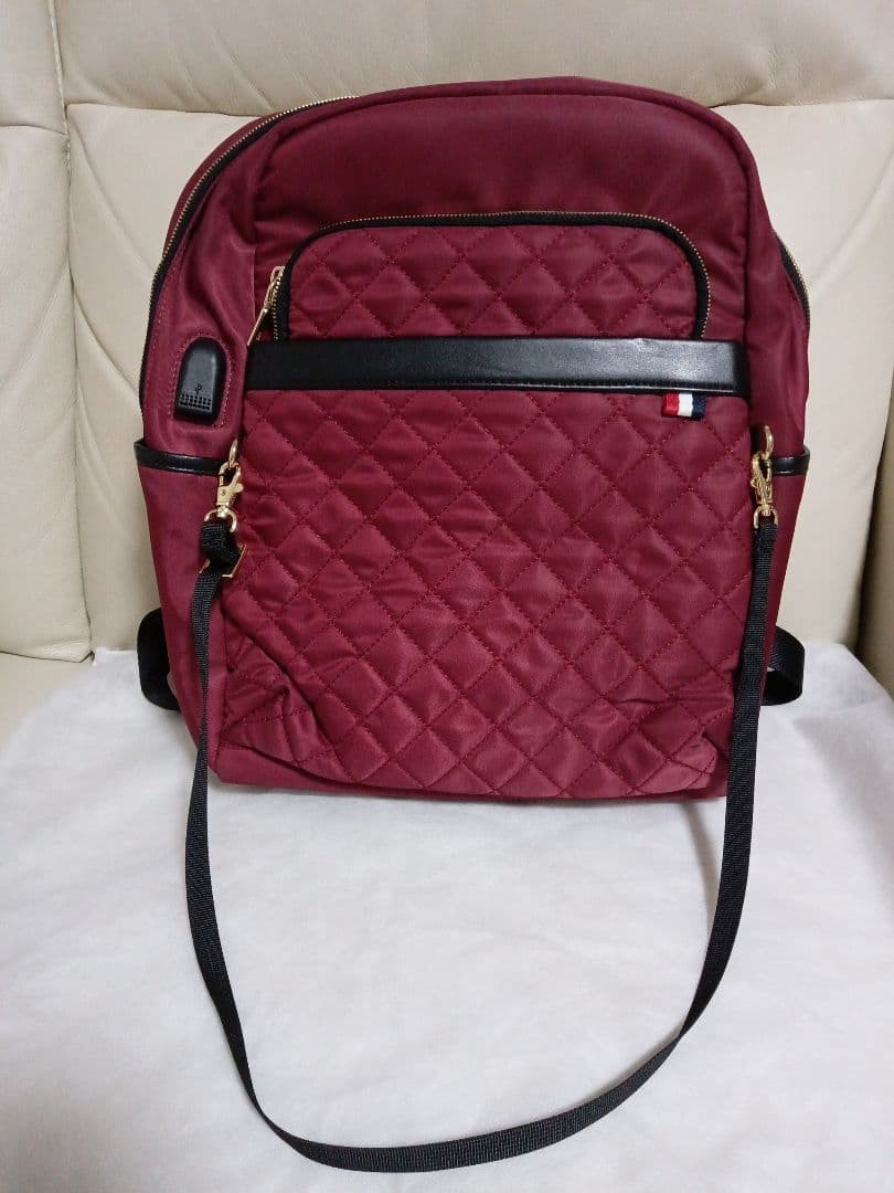 rdace Ellie Quilt 15L Regular Size Stylish Commuter Bag