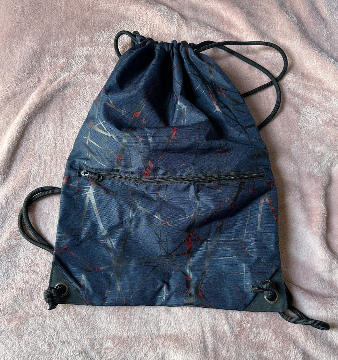 Water Resistant Dark Blue Drawstring Backpack w Zipper Pocket & Abstract Design