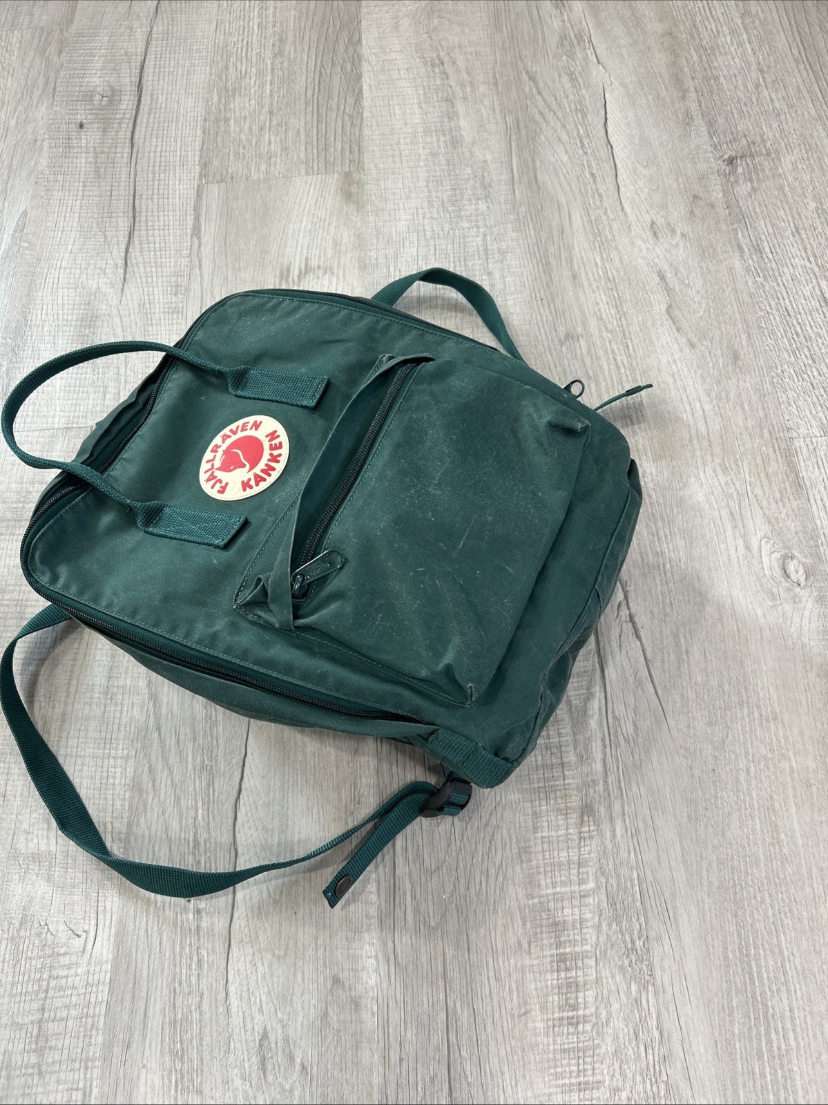 Authentic Fjallraven Kanken Mini Backpack Forest Green Classic School Bag 23510